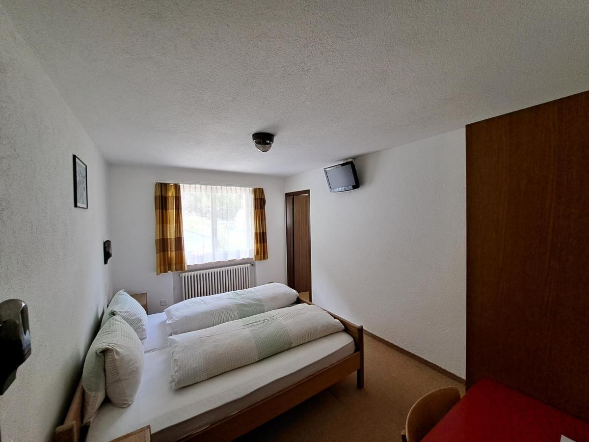 Hotel Posta Poschiavo Ngoại thất bức ảnh