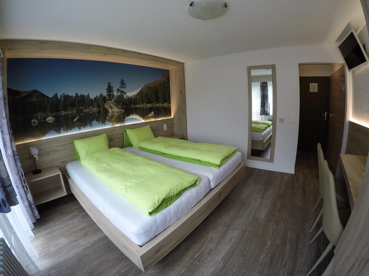 Hotel Posta Poschiavo Ngoại thất bức ảnh